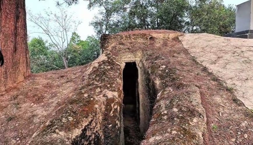 Lỗ châu mai là nơi đặt vũ khí chiến đấu