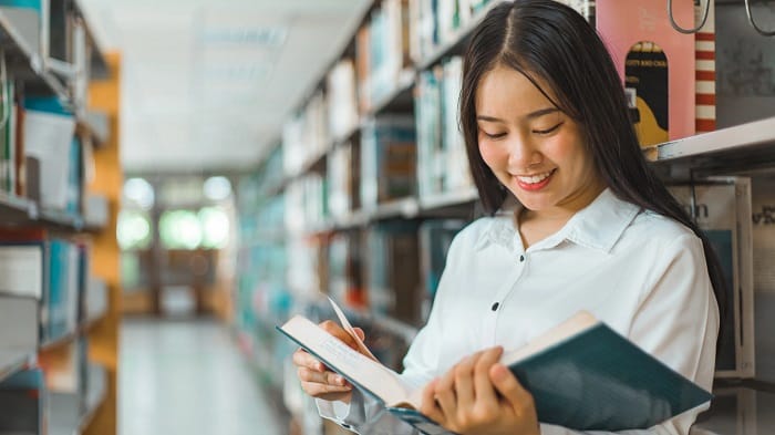 Đọc nhiều tài liệu, sách báo chính thống để tránh lỗi sai chính tả